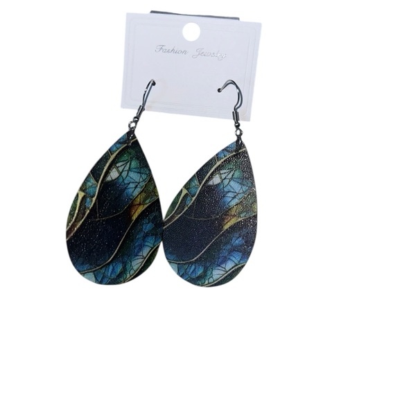 Jewelry - NWT Bluish/Green Lightweight Teardrop Earrings